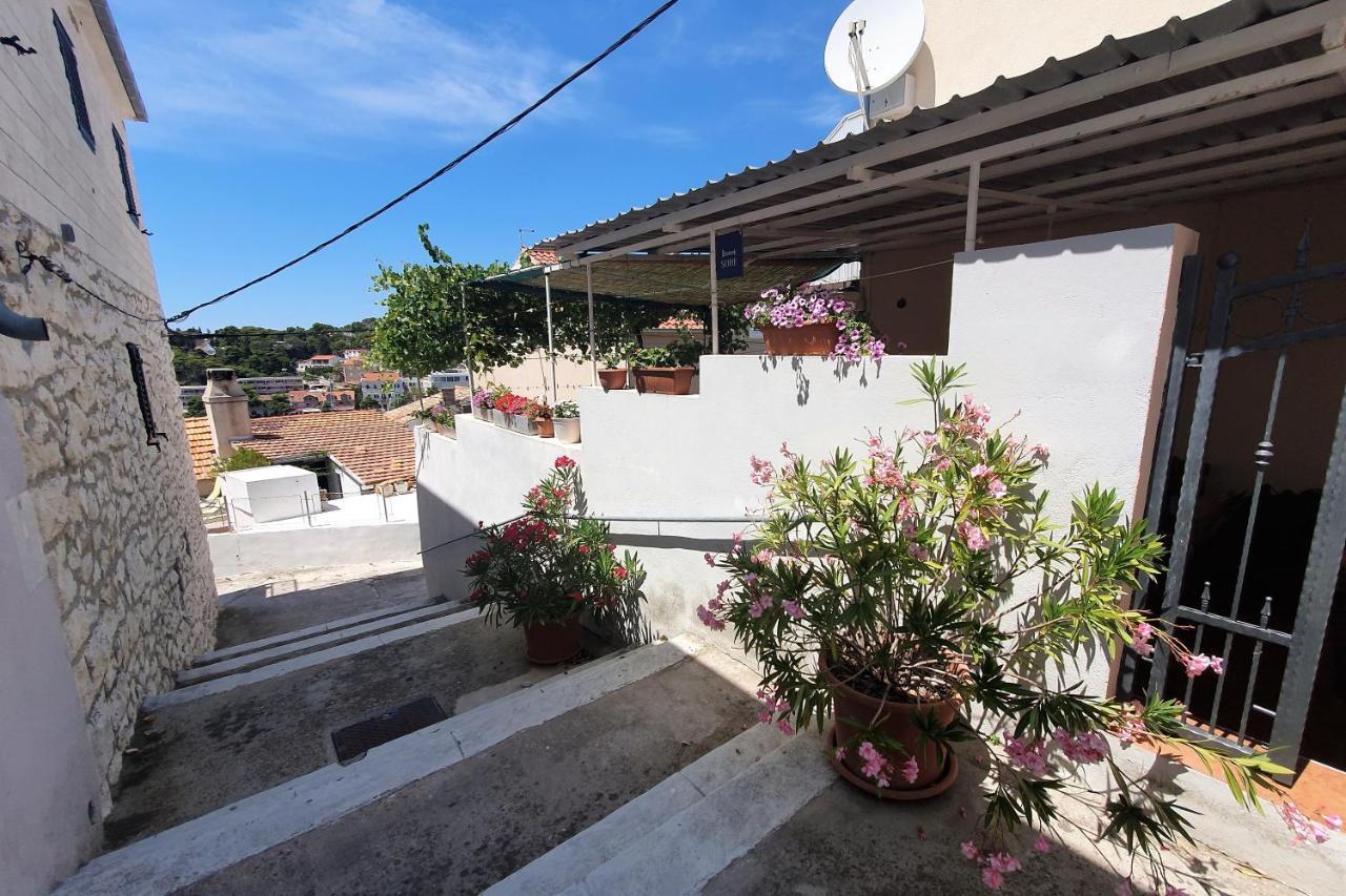 Tia Room Hvar Island Екстер'єр фото