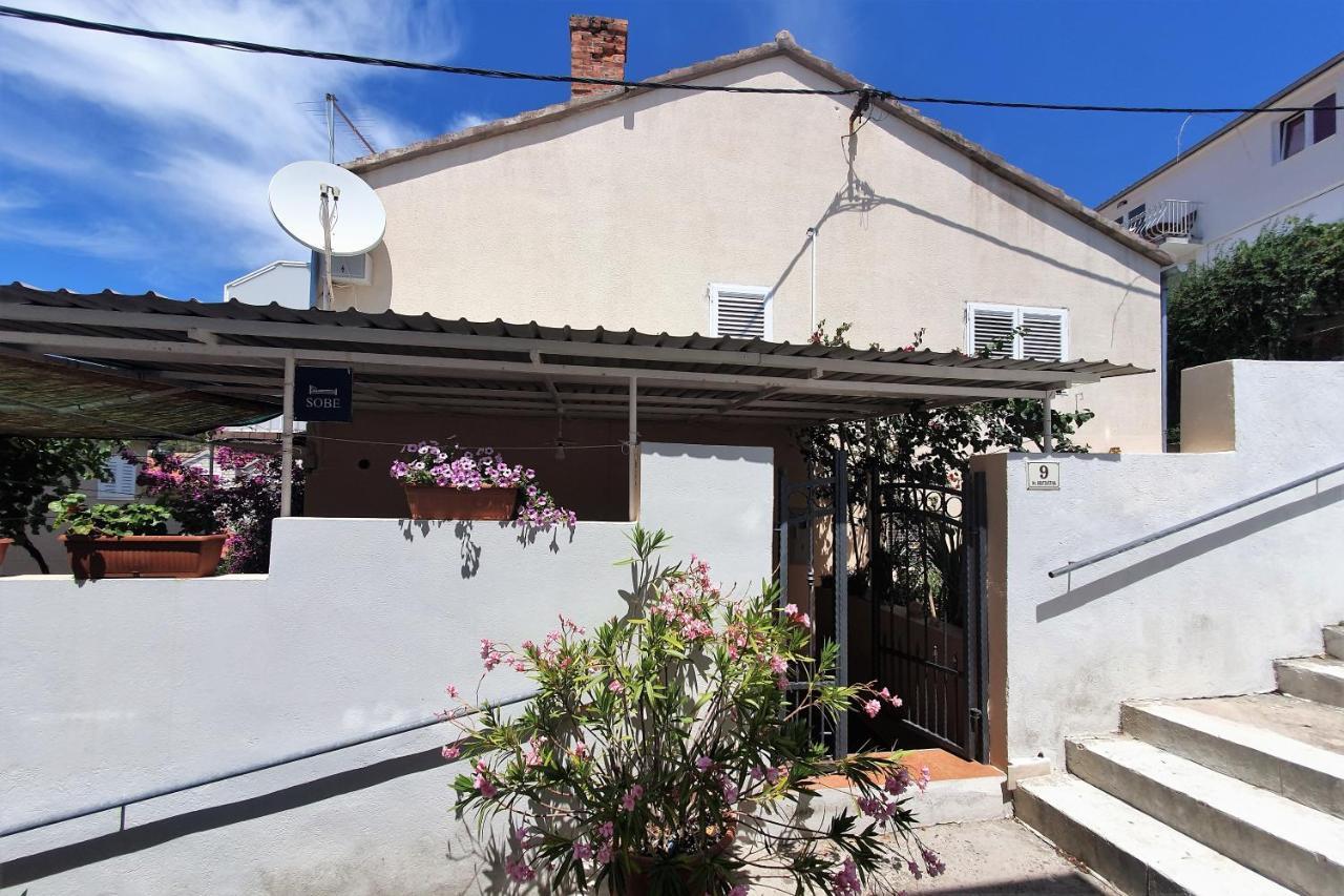 Tia Room Hvar Island Екстер'єр фото